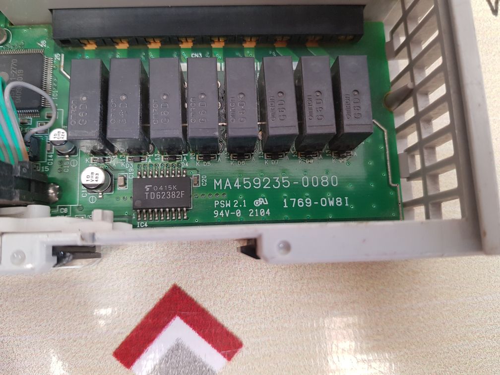 ALLEN-BRADLEY 1769-OW8I SER:B COMPACT I/O OUTPUT MODULE