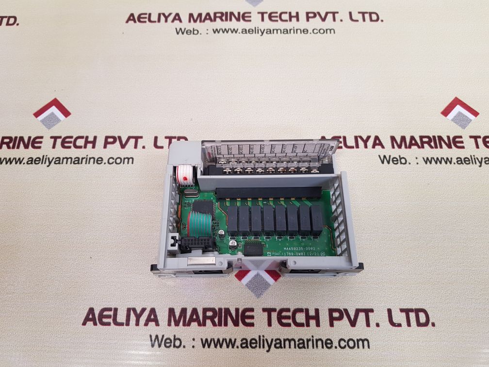 ALLEN-BRADLEY 1769-OW8I ISOLATED RELAY