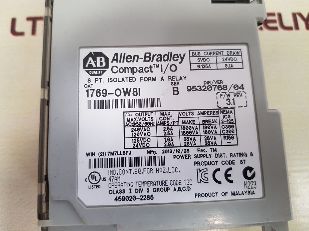 ALLEN-BRADLEY 1769-OW8I ISOLATED RELAY