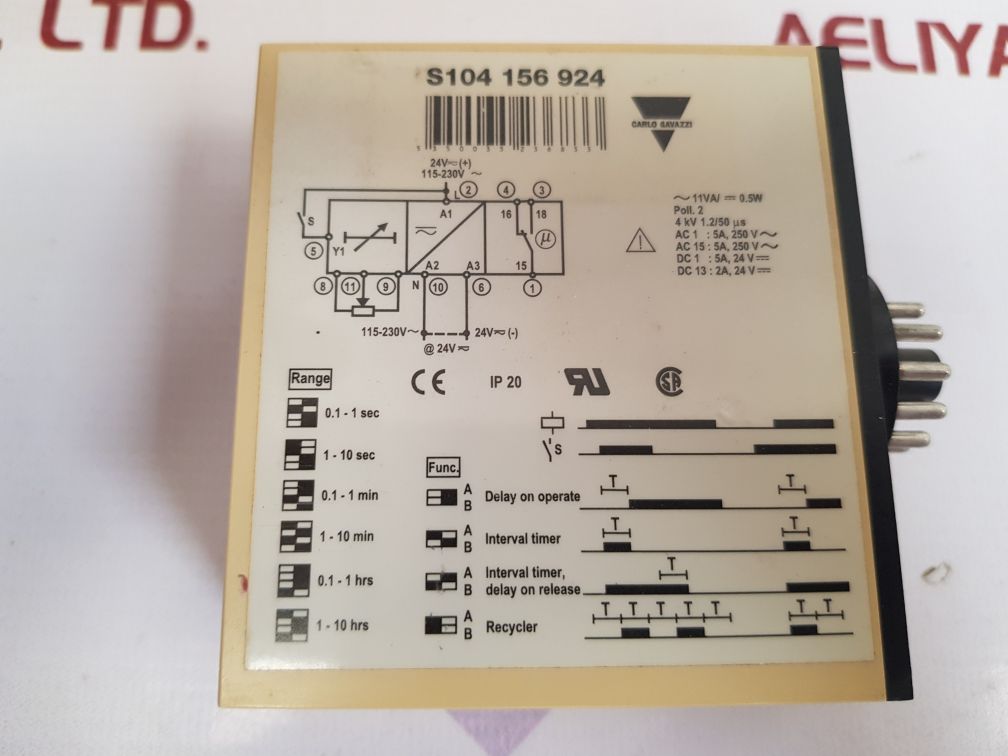 CARLO GAVAZZI S104 156 924 TIMER 0.1 SEC. TO 10 HRS