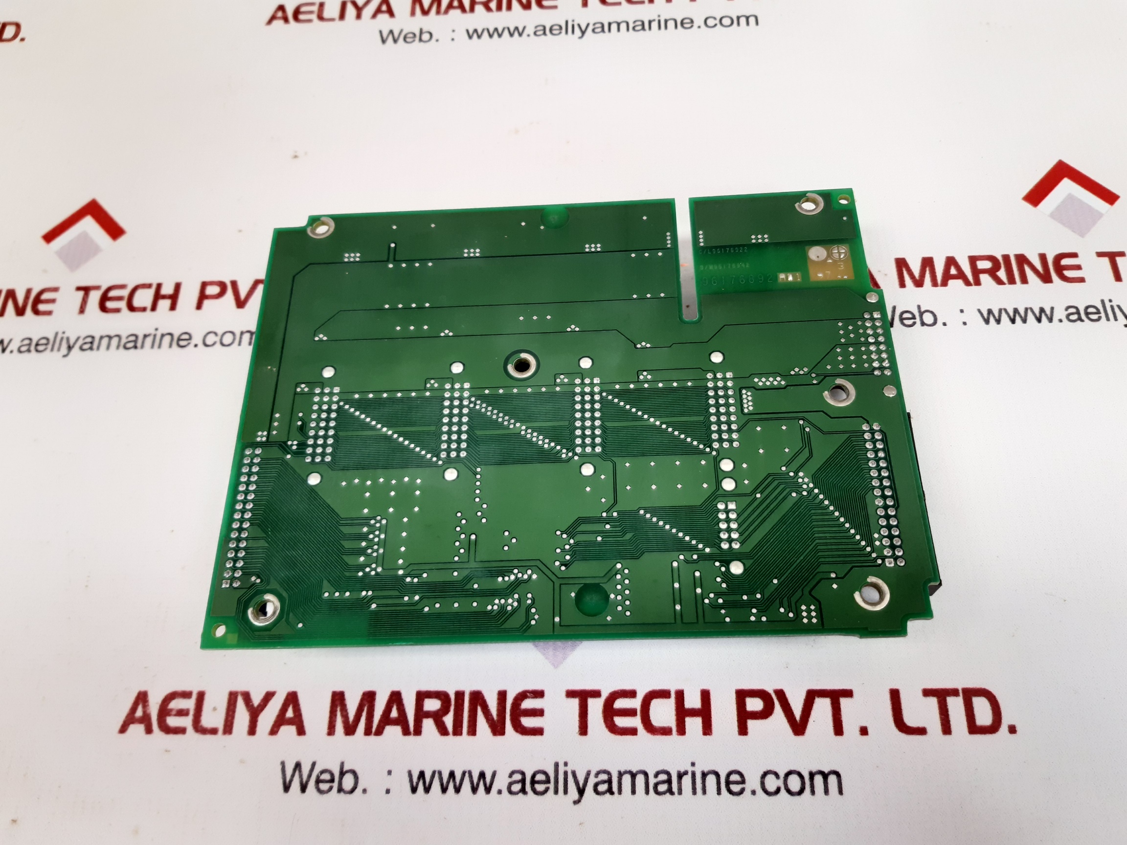 PCB CARD X1746-A4 B J01 02A01