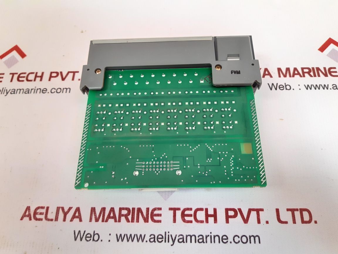 ALLEN-BRADLEY SLC 500 1746-OB16 DIGITAL OUTPUT MODULE