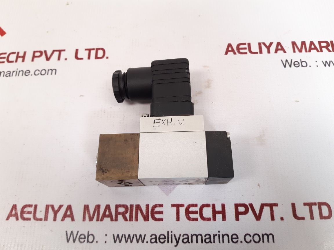 TRAFAG 9B0.2877 -25T85 PRESSURE SWITCH