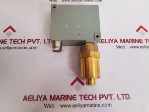 TRAFAG 920.2374.931 DIFFERENTIAL PRESSURE SWITCH