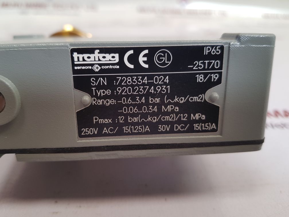 TRAFAG 920.2374.931 DIFFERENTIAL PRESSURE SWITCH