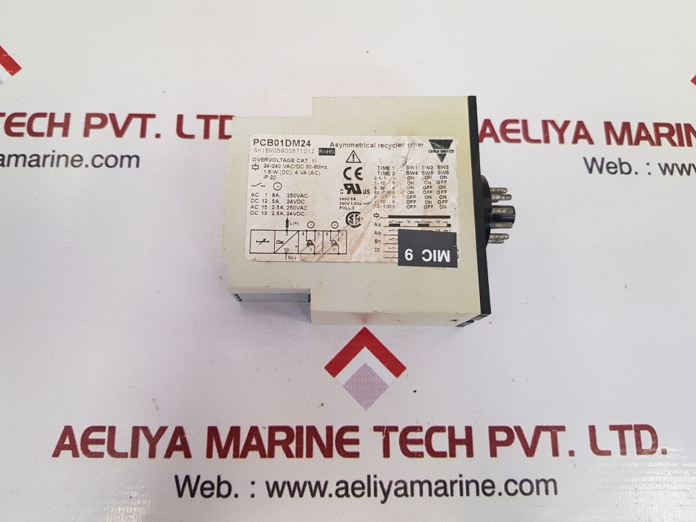 CARLO GAVAZZI PCB01DM24 ASYMMETRICAL RECYCLER TIMER