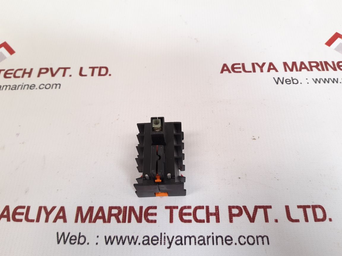 SIEMENS 3TX4413-1A AUXILIARY CONTACT BLOCK