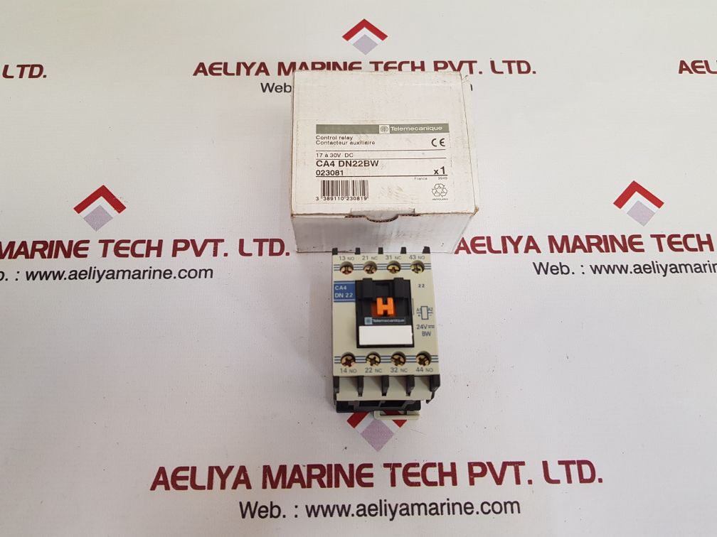 TELEMECANIQUE CA4DN22BW CONTROL RELAY