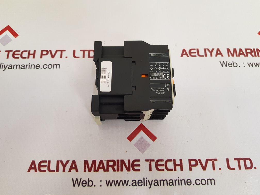 TELEMECANIQUE CA4DN22BW CONTROL RELAY