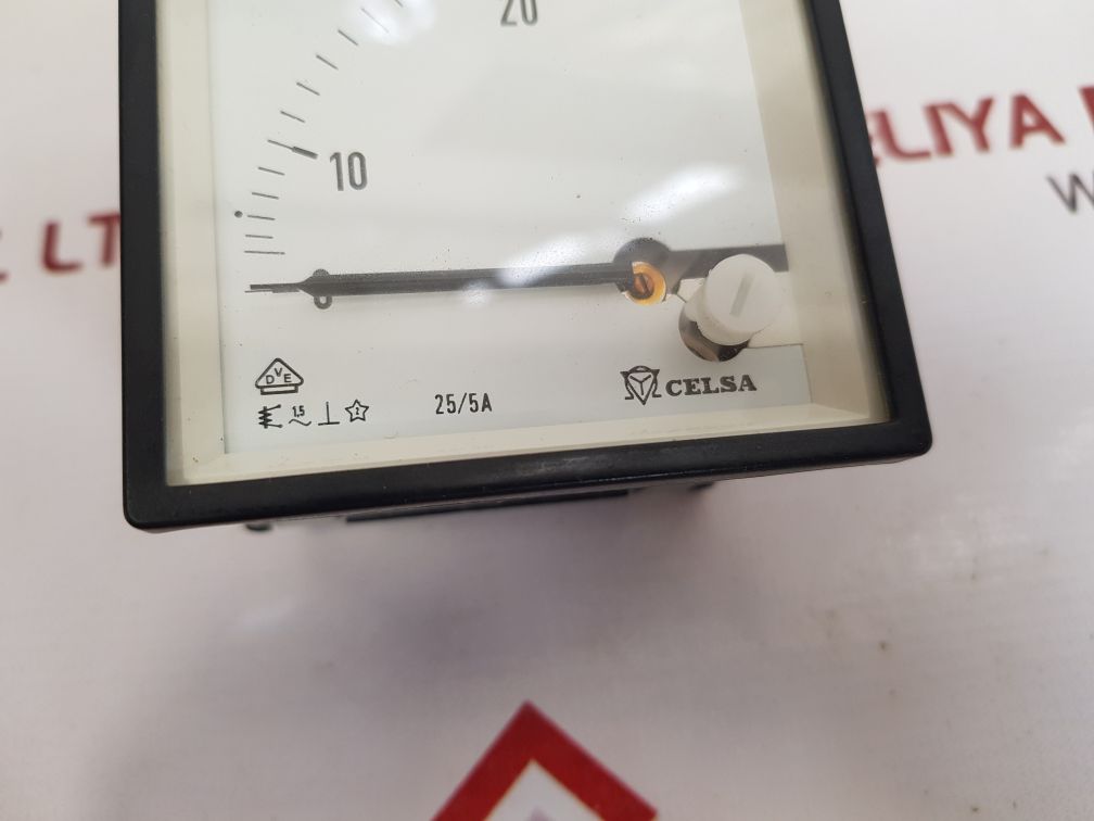 CELSA 0 TO 25A AMPERE METER