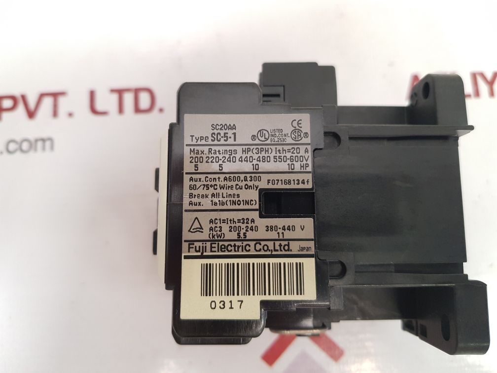 FUJI ELECTRIC SC-5-1 MAGNETIC CONTACTOR