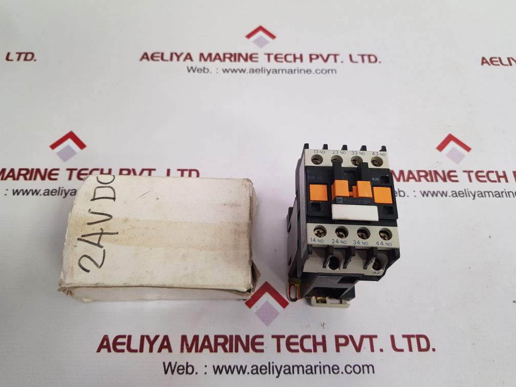 TELEMECANIQUE CA3 DN40 CONTACTOR