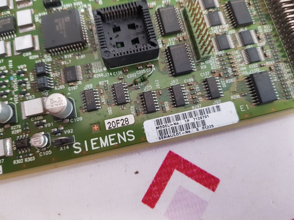 SIEMENS 1P 7128791 PCB CARD