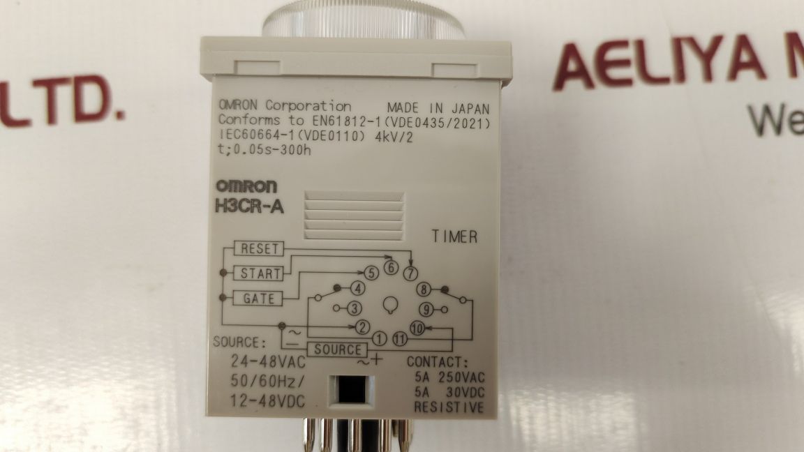 OMRON CORPORATION H3CR-A SOLID-STATE TIMER 1.2S TO 300H