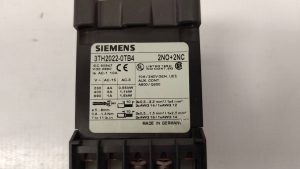 SIEMENS 3TH2022-0TB4 CONTROL RELAY