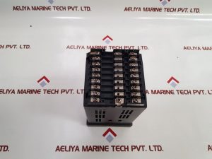 HONEYWELL DC330B-EE-000-22-000000-00-0 TEMPERATURE CONTROLLER