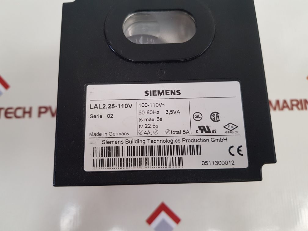 SIEMENS LAL2.25-110V OIL BURNER CONTROL 0511300012