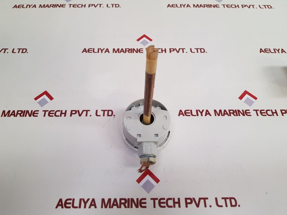 HONEYWELL L7087A THERMOSTAT INSERTION SENSOR 1053
