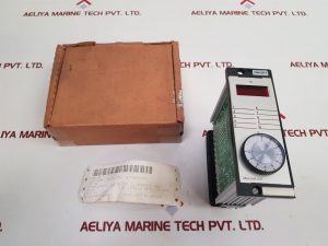 HONEYWELL S7004K1003-R DIGITAL TEMPERATURE INDICATOR MICRONIK 100