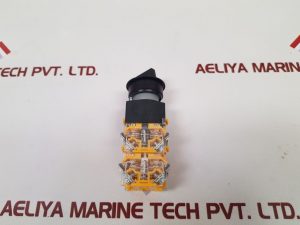 EAO 704.900.4 PUSH BUTTON SWITCH 704.900.3