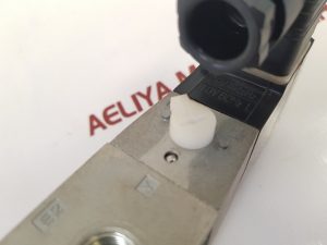 CKD 4F310 SELEX VALVE 4F0-4F7 SERIES