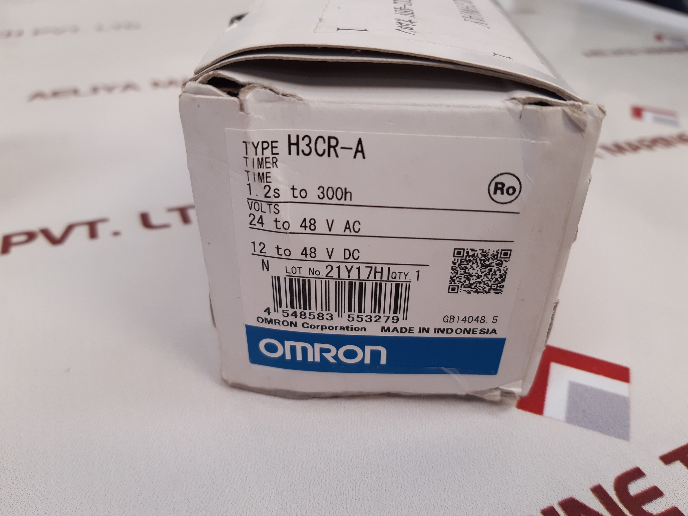 OMRON H3CR-A SOLID-STATE TIMER 1.2S TO 300H