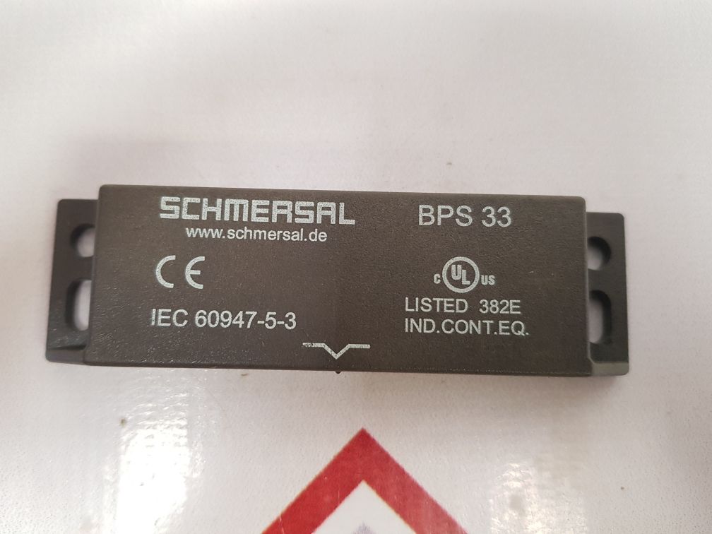 SCHMERSAL BPS 33 MAGNETIC SAFETY SENSOR