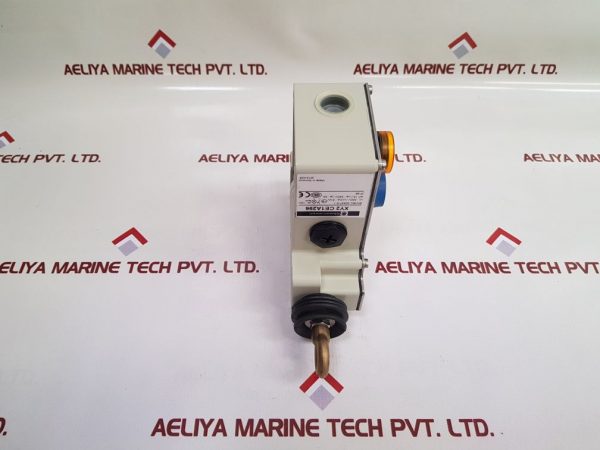 TELEMECANIQUE XY2 CE1A296 CABLE PULL SWITCH