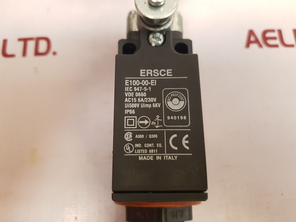 Ersce  E100-00-BM-13 Qty of 1 per Lot 30mm Limit Switches AC15 6A/230V 