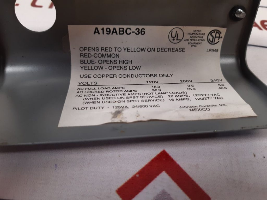 JOHNSON CONTROLS PENN A19ABC36 THERMOSTAT Aeliya Marine