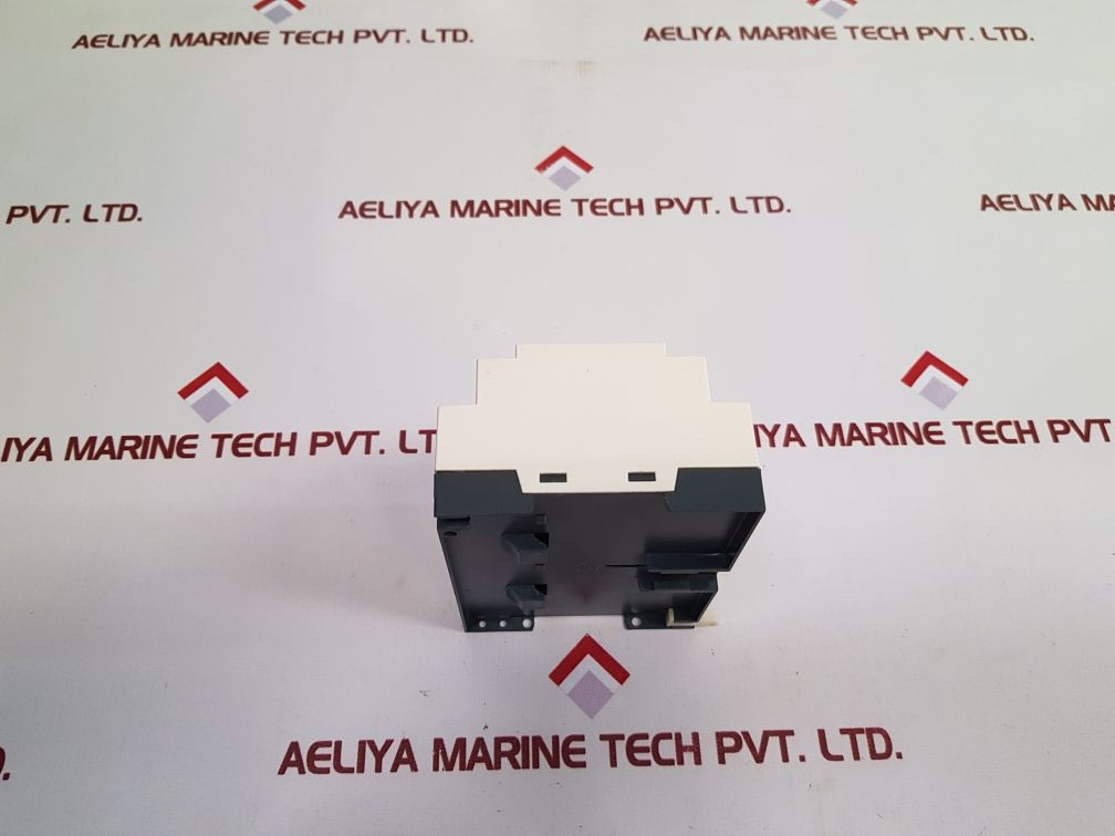 TELEMECANIQUE SCHNEIDER ELECTRIC SR2 D201BD OUTPUT RELAY