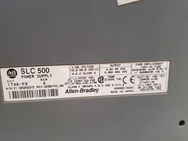 ALLEN-BRADLEY SLC500 DC-SINK INPUT MODULE UNIT