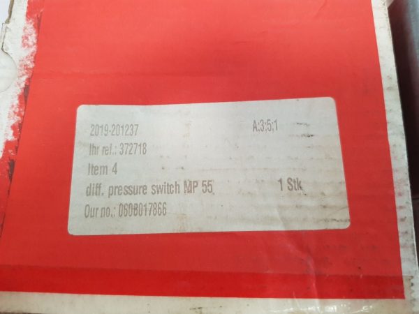 DANFOSS MP55 DIFFERENTIAL PRESSURE SWITCH 5 TO 60 PSI