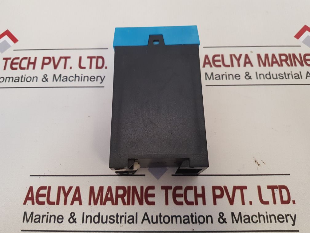 DUELCO NST8 EMERGENCY STOP RELAY 42032248 Aeliya Marine