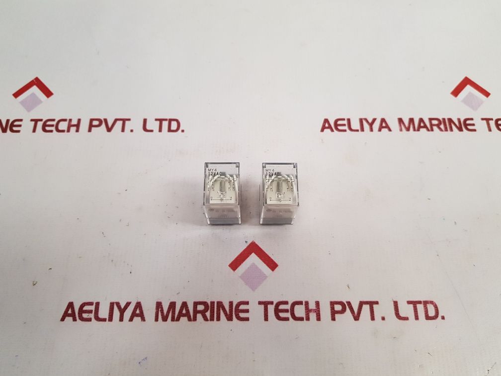 OMRON MY4 RELAY 2698Y1