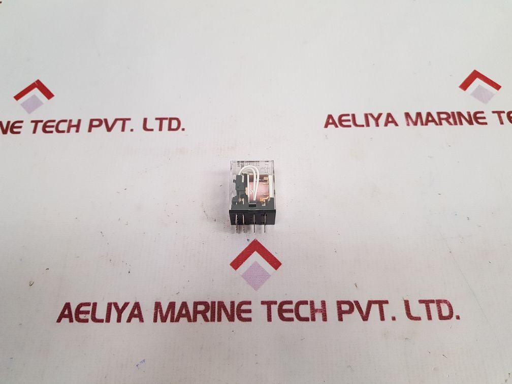 OMRON MY4 RELAY 2698Y1