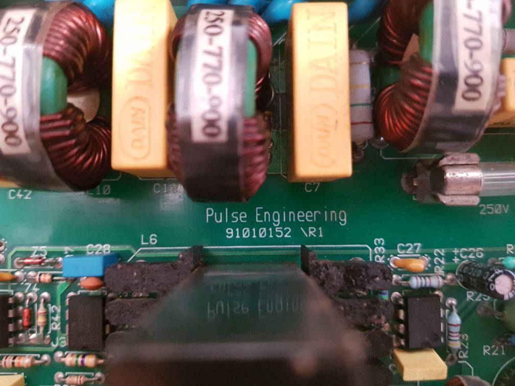 PULSE ENGINEERING 91010152\R1