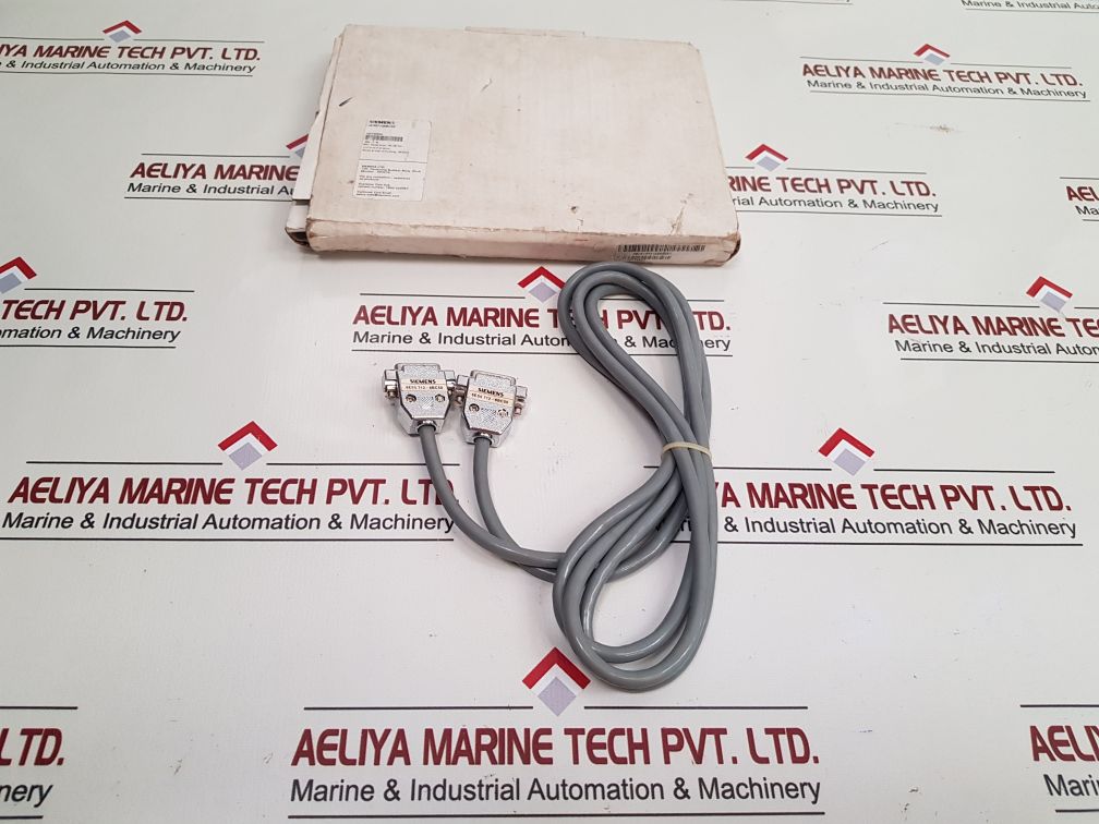 SIEMENS 6ES5 712 - 8BC50 INTERFACE CABLE