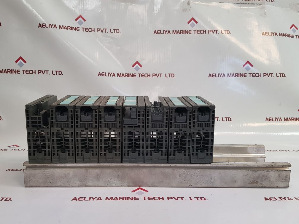 SIEMENS SM322 6ES7 195-1GA00-0XA0