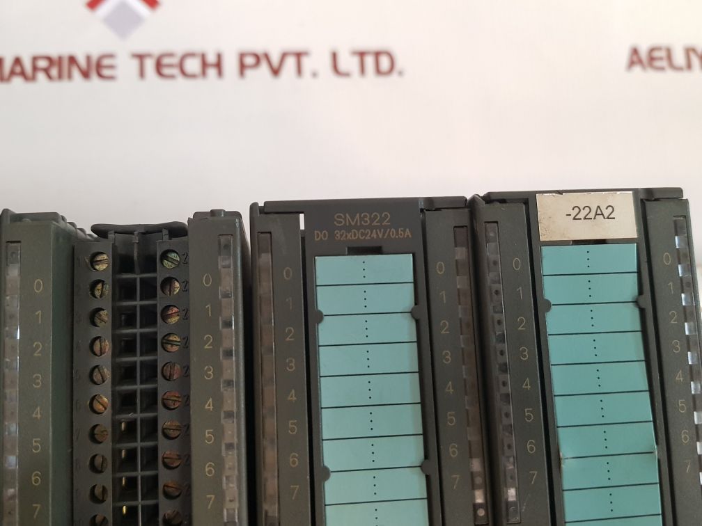SIEMENS SM322 6ES7 195-1GA00-0XA0