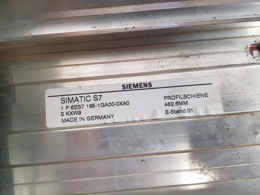 SIEMENS SM322 6ES7 195-1GA00-0XA0