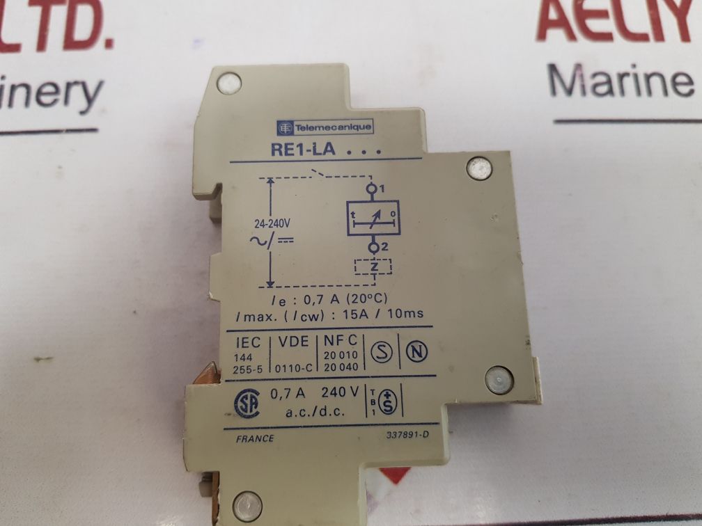 TELEMECANIQUE RE1-LA003 TIME DELAY RELAY