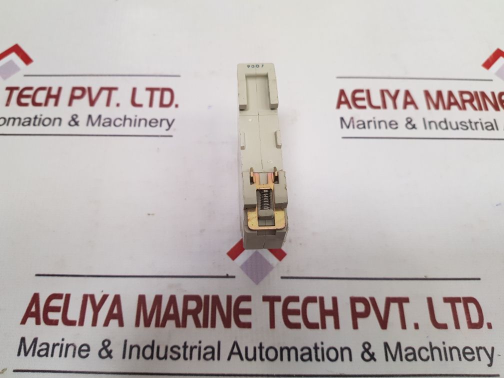 TELEMECANIQUE RE1-LA003 TIME DELAY RELAY