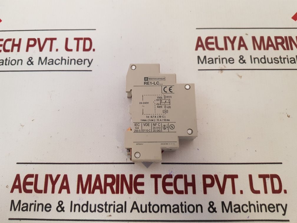 TELEMECANIQUE RE1 LC012 TIME DELAY RELAY