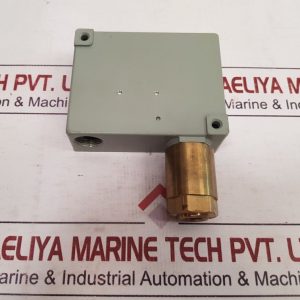 TRAFAG 904.2376.903 PRESSURE SWITCH