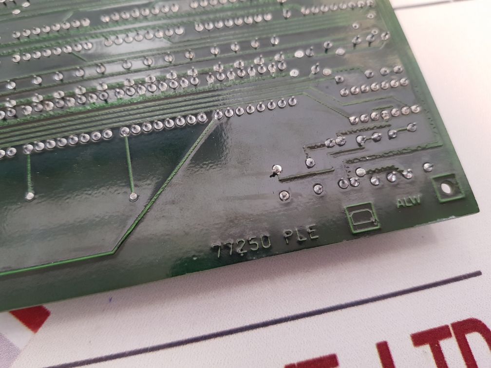 LOGIC INPUT 77250 PLE