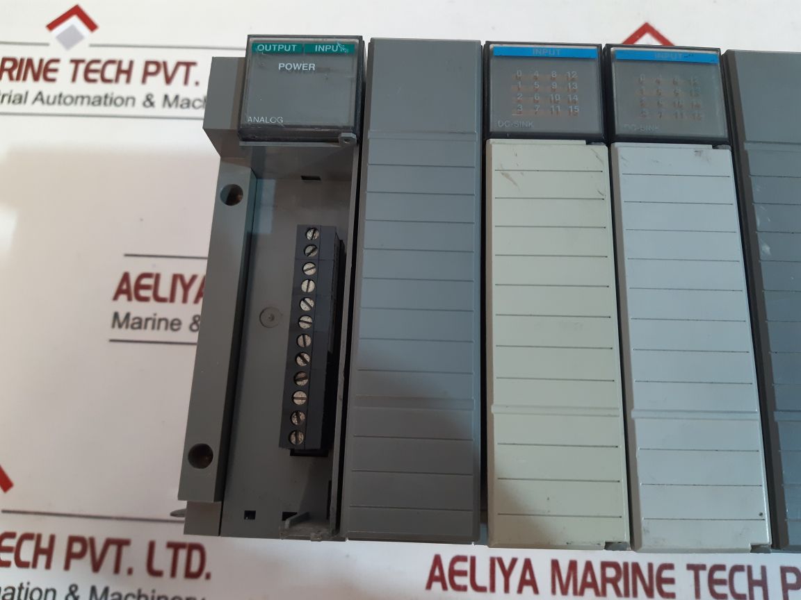 ALLEN-BRADLEY SLC 500 1746-A10 10-SLOT RACK MODULES