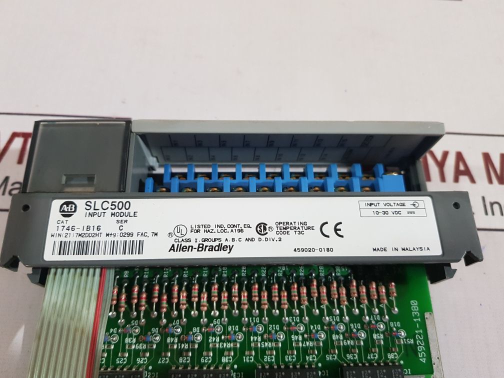 ALLEN-BRADLEY SLC500 1746-IB16 INPUT MODULE