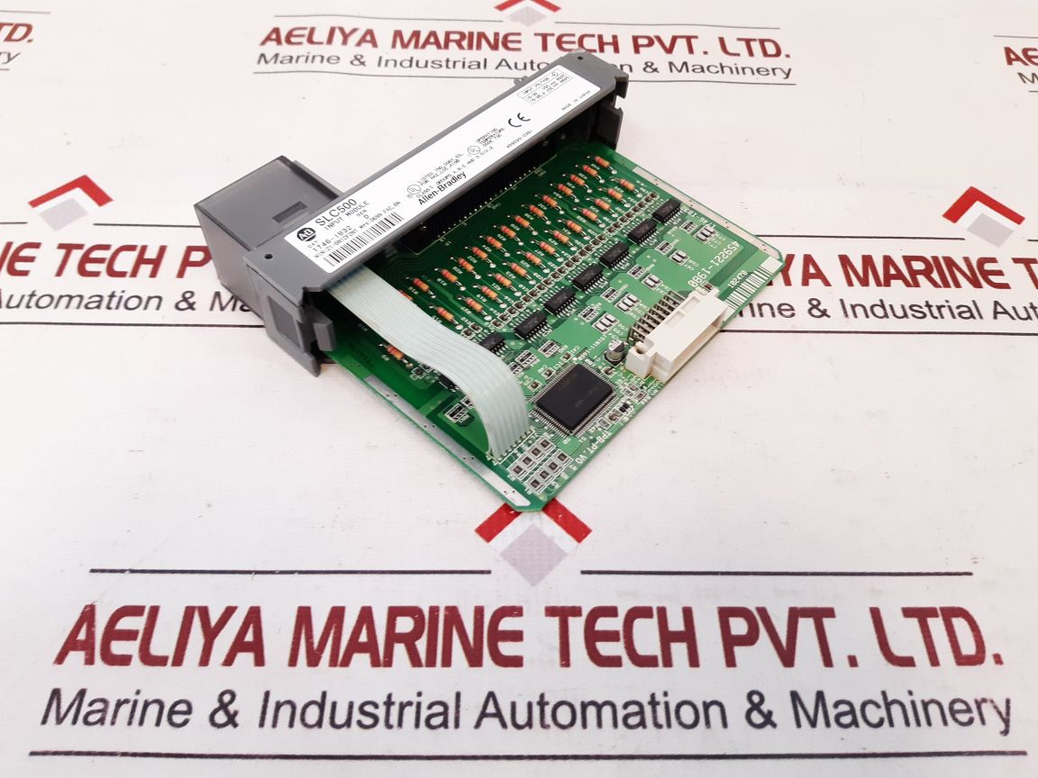 ALLEN-BRADLEY SLC500 INPUT MODULE 1746-IB32