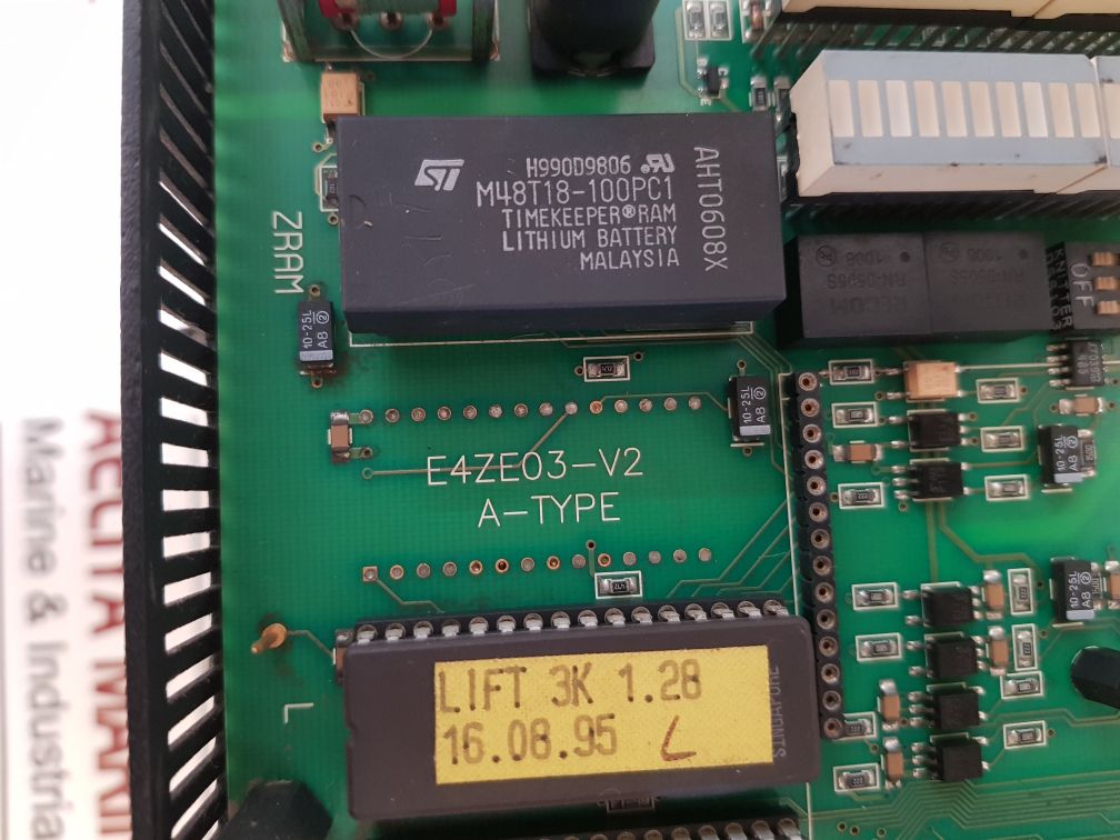E4ZE03-V2/8M30-00-121